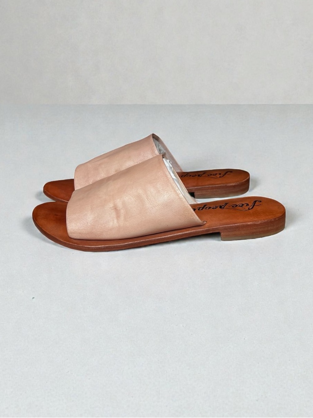 🌻NEW IN BOX Free People Vicente Slide Sandal Women's Size 38 | US Size 7.5